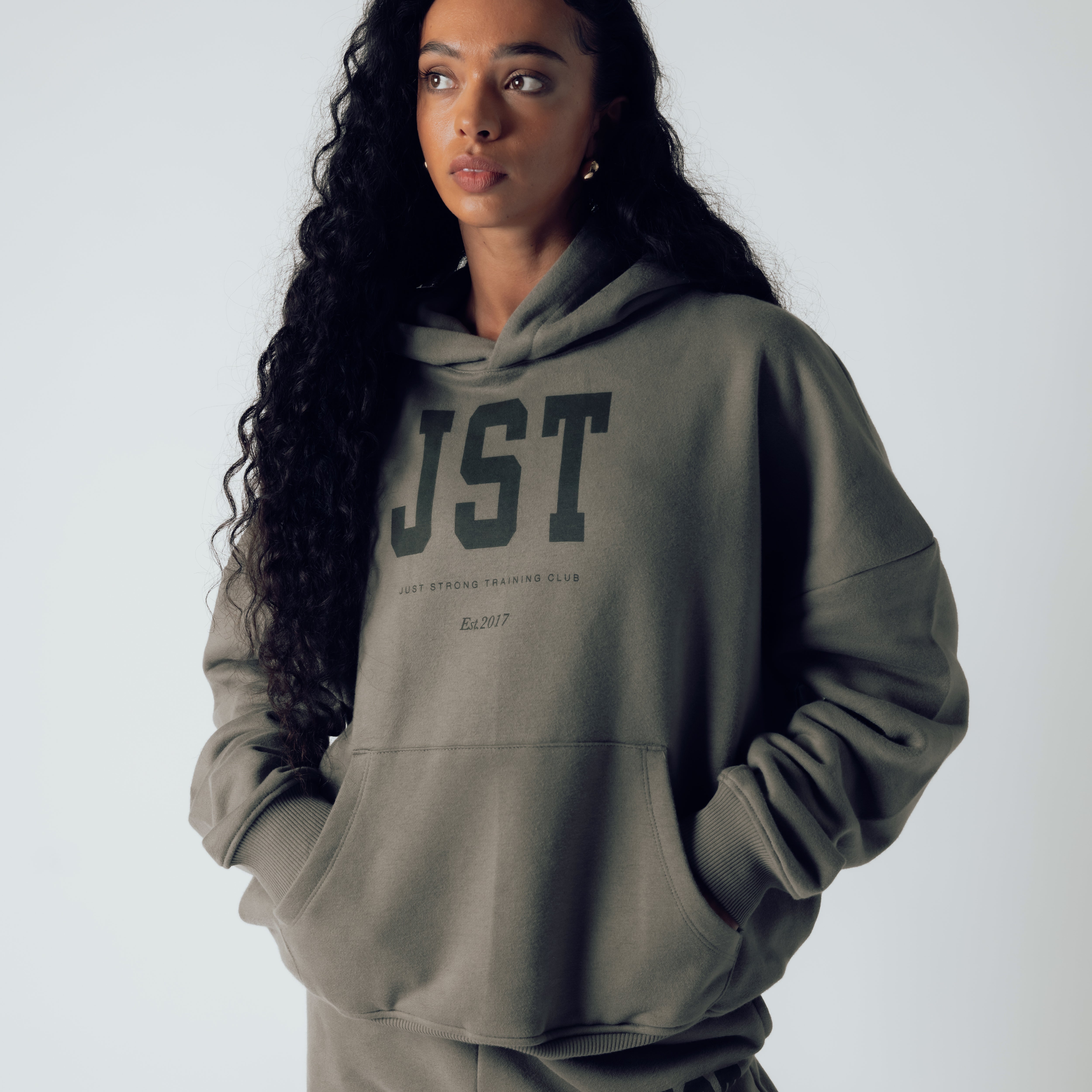 Training Club Oversized Hoodie - Washed Olive